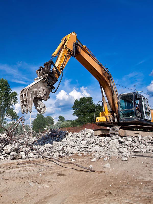 Démolition enrochement Langon et Sauveterre sur Guyenne - 3Terrassement - 01