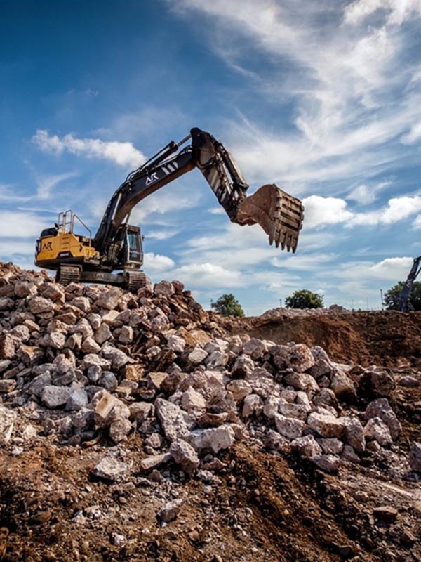 Démolition enrochement Langon et Sauveterre sur Guyenne - 3Terrassement - 02