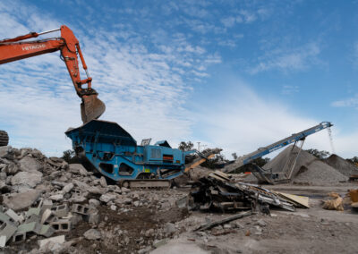 Démolition enrochement Langon et Sauveterre sur Guyenne - 3Terrassement - 06